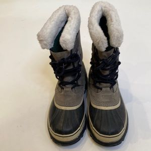 Sorel Women’s Caribou Waterproof Boots for Winter Warm Insulated EUC Sz 7.5